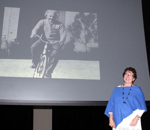 Cheryl Carlesimo presents a view of famed theoretical physicist Albert Einstein that few people have seen.  At a presentation at UMFK, Carlesimo read excerpts from numerous interviews she conducted in the 1980s with people who knew Einstein both personally and professionally. She had never released the transcripts to the public prior to her presentation on November 10 and the words of Nobel Prize laureates, mathematicians, and Einstein's personal secretary gave an intimate view of his character and hints of how he saw of the world.